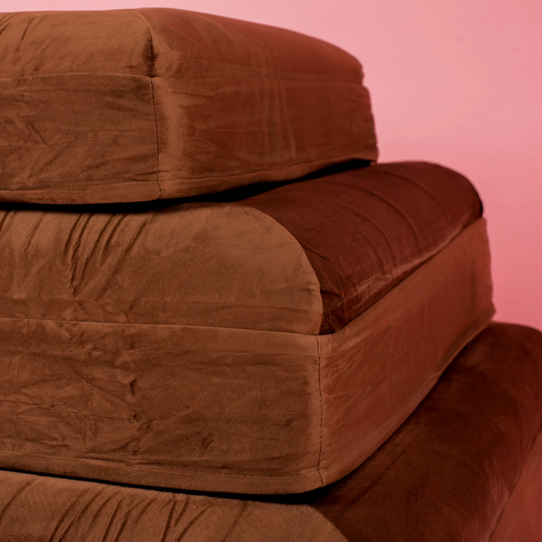 Orthopedic Memory Foam Velvet Dog Bed: Dark Chocolate - Image 16